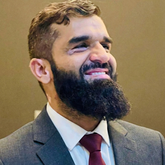 Farooq Manzoor - CEO of TechSinc